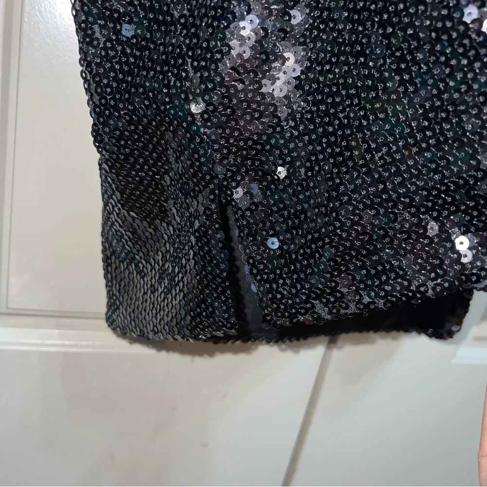 Forever 21 Black Sequin and Tulle V-Neck Spaghetti Strap Crop Top Camisole Sz S - Picture 8 of 11